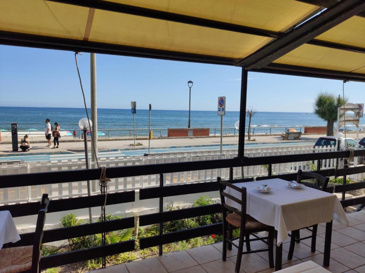 Piccolo Hotel Terracine Extérieur photo