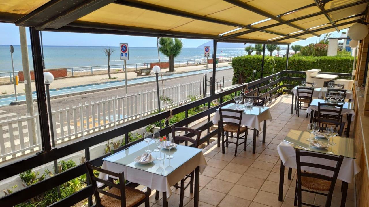 Piccolo Hotel Terracine Extérieur photo