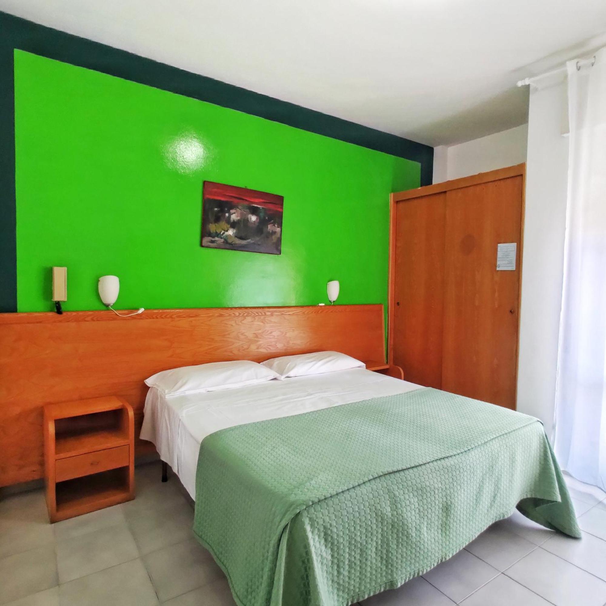 Piccolo Hotel Terracine Extérieur photo